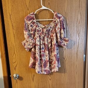 Floral Women's Top - Multicolor Easle, Nwot.